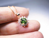 High-Quality Green Diopsid Pendant Rose Gold @ Sterling Silver Tiny Lab Diopsid Sunflower Princess Diana Style Green Gemstone Necklace 1113